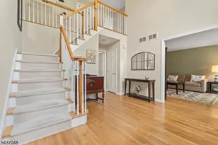 24 Powelson Dr, Hillsborough Township, NJ 08844 - Photo 4
