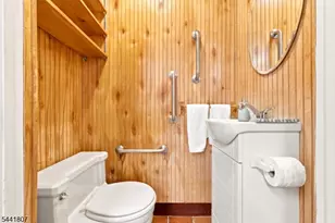 35 Glenside Rd, South Orange, NJ 07079 - Photo 22