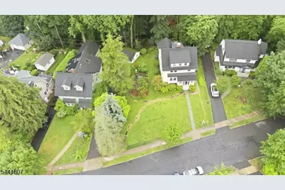 35 Glenside Rd, South Orange, NJ 07079 - Photo 6