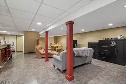 49 Pancake Hollow Dr, Wayne, NJ 07470 - Photo 24