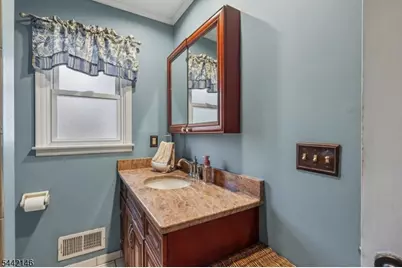 49 Pancake Hollow Dr, Wayne, NJ 07470 - Photo 22