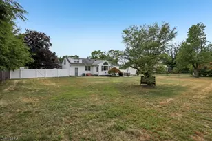 49 Pancake Hollow Dr, Wayne, NJ 07470 - Photo 28