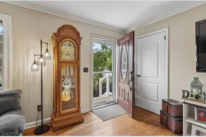 49 Pancake Hollow Dr, Wayne, NJ 07470 - Photo 2