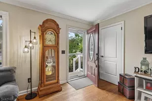 49 Pancake Hollow Dr, Wayne, NJ 07470 - Photo 2