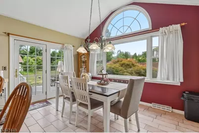 49 Pancake Hollow Dr, Wayne, NJ 07470 - Photo 10