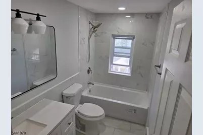 978 Kenyon Ave, Plainfield, NJ 07060 - Photo 12