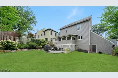 23 Broadview Ave, Maplewood, NJ 07040 - Photo 44