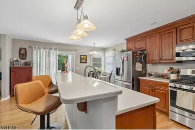 26 Maclennon Pl, Fanwood, NJ 07023 - Photo 8