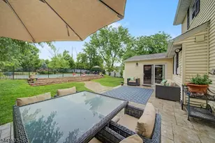 25 Lord Stirling Dr, Parsippany, NJ 07054 - Photo 38