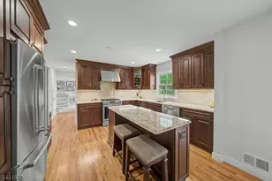 25 Lord Stirling Dr, Parsippany, NJ 07054 - Photo 16