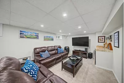 25 Lord Stirling Dr, Parsippany, NJ 07054 - Photo 36