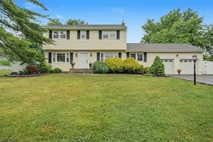 25 Lord Stirling Dr, Parsippany, NJ 07054 - Photo 1