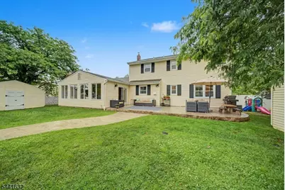 25 Lord Stirling Dr, Parsippany, NJ 07054 - Photo 42