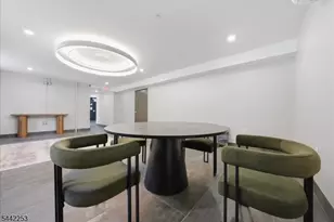 21 Lincoln Park, Newark, NJ 07102 - Photo 32