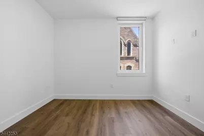 21 Lincoln Park #101, Newark, NJ 07102 - Photo 2