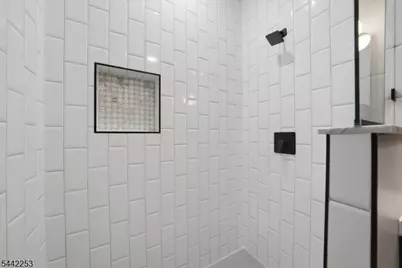 21 Lincoln Park #101, Newark, NJ 07102 - Photo 14