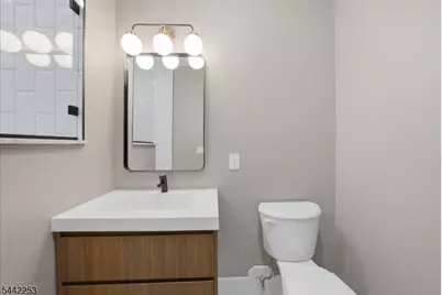 21 Lincoln Park #101, Newark, NJ 07102 - Photo 12
