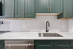 21 Lincoln Park, Newark, NJ 07102 - Photo 10