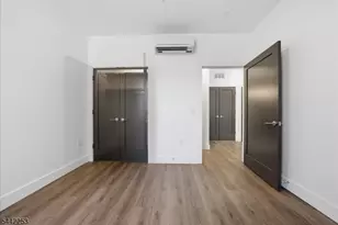 21 Lincoln Park, Newark, NJ 07102 - Photo 16