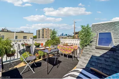 128-130 Jackson St #4A, Hoboken, NJ 07030 - Photo 1