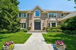 4 Brayton Rd, Livingston, NJ 07039 - Photo 2