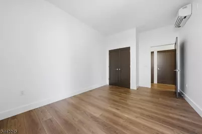 21 Lincoln Park #302, Newark, NJ 07102 - Photo 14
