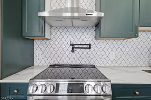 21 Lincoln Park, Newark, NJ 07102 - Photo 10
