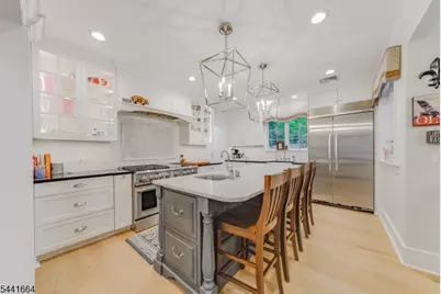 38 Glenside Rd, South Orange, NJ 07079 - Photo 2