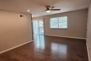 1907B Stonegate Ln, Stanhope, NJ 07874 - Photo 4