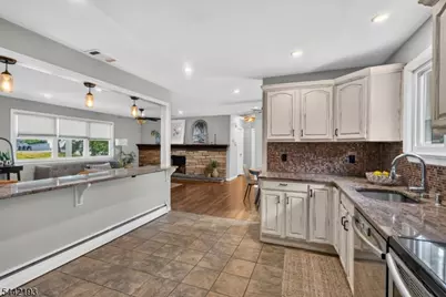 475 Rifle Camp Rd, Woodland Park, NJ 07424 - Photo 28