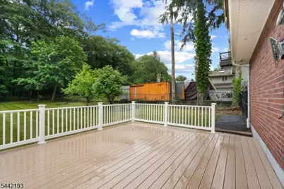 475 Rifle Camp Rd, Woodland Park, NJ 07424 - Photo 30