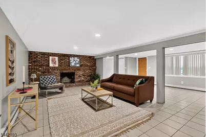 475 Rifle Camp Rd, Woodland Park, NJ 07424 - Photo 24