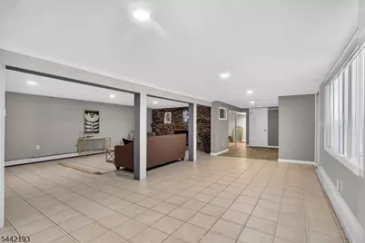 475 Rifle Camp Rd, Woodland Park, NJ 07424 - Photo 22
