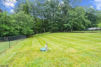 475 Rifle Camp Rd, Woodland Park, NJ 07424 - Photo 34