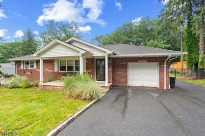475 Rifle Camp Rd, Woodland Park, NJ 07424 - Photo 2