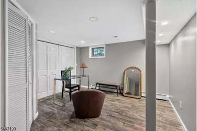 475 Rifle Camp Rd, Woodland Park, NJ 07424 - Photo 18