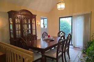 41 Arbor Cir, Bernards Township, NJ 07920 - Photo 4