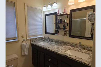 41 Arbor Cir, Bernards Township, NJ 07920 - Photo 10