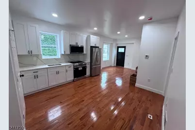 102 10th St #1, Passaic, NJ 07055 - Photo 2