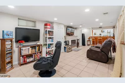 1118 Stockton Rd, Linden, NJ 07036 - Photo 10