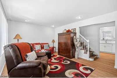1118 Stockton Rd, Linden, NJ 07036 - Photo 6