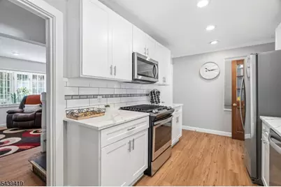 1118 Stockton Rd, Linden, NJ 07036 - Photo 14