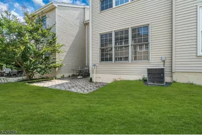 3 Silcox Pl, Franklin Township, NJ 08873 - Photo 20