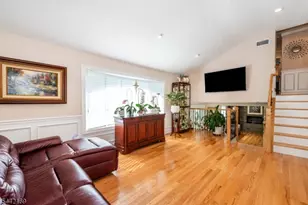 226 Winifred Dr, Totowa, NJ 07512 - Photo 14