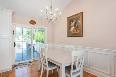 226 Winifred Dr, Totowa, NJ 07512 - Photo 16