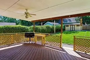 587 Woodland Ave, Mountainside, NJ 07092 - Photo 26