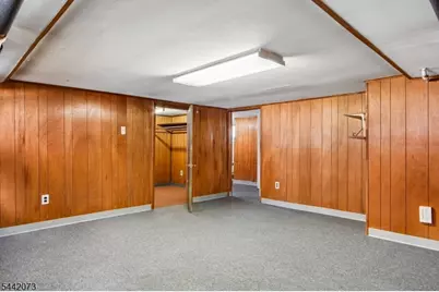 587 Woodland Ave, Mountainside, NJ 07092 - Photo 24
