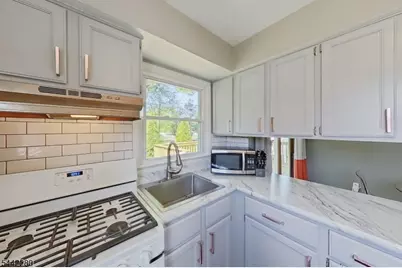 49 Parkway, Little Falls Township, NJ 07424 - Photo 16