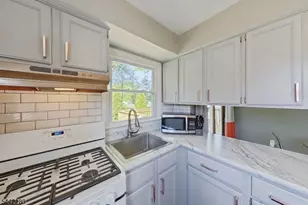 49 Parkway, Little Falls Township, NJ 07424 - Photo 16
