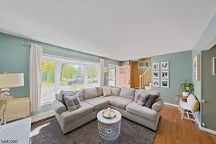 49 Parkway, Little Falls Township, NJ 07424 - Photo 10